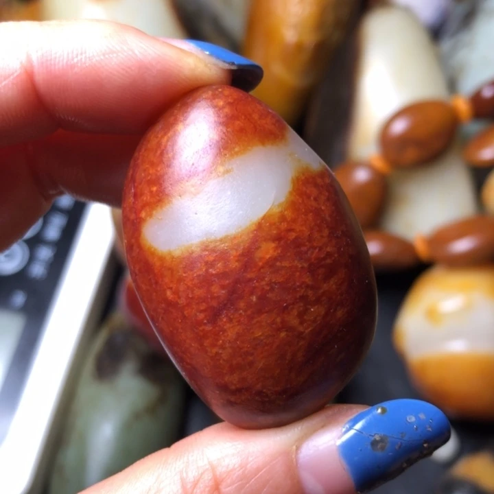 和田玉未镶嵌珠宝奇石