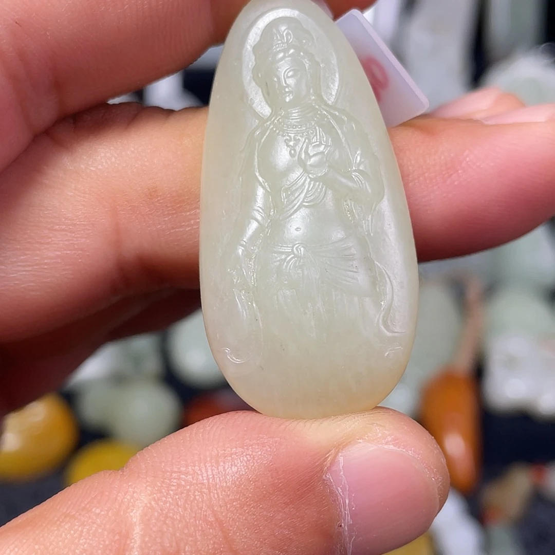 紫***稷和田玉未镶嵌颈饰吊坠