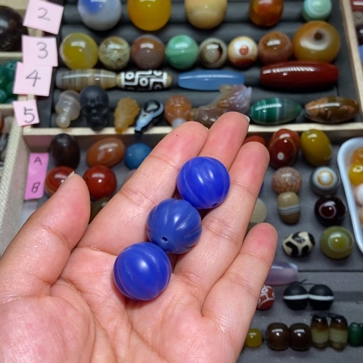 玛瑙/玉髓配珠未镶嵌问*