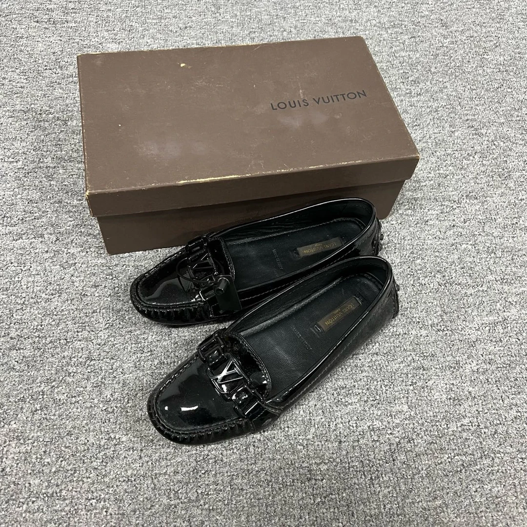 99新 LouisVuitton/路易威登 lv 豆豆鞋35码