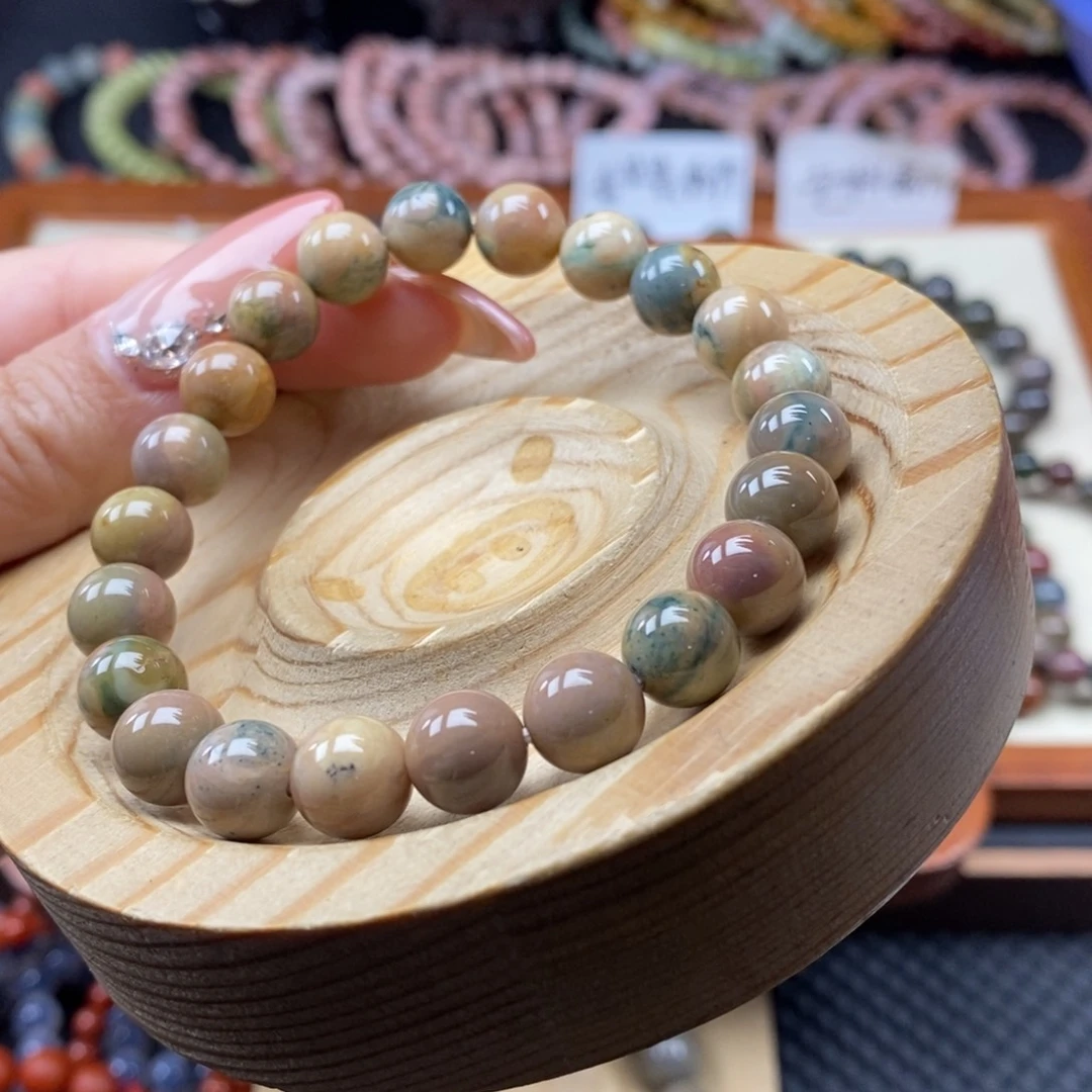 石英质玉手链未镶嵌?*