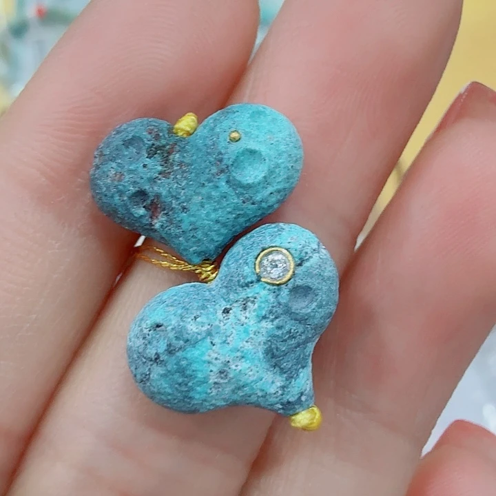 绿松石未镶嵌珠宝奇石