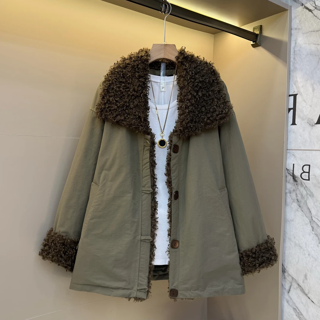 2025秋冬欧货洋气时尚毛翻领百搭宽松洋气胖mm气质保暖外套8301