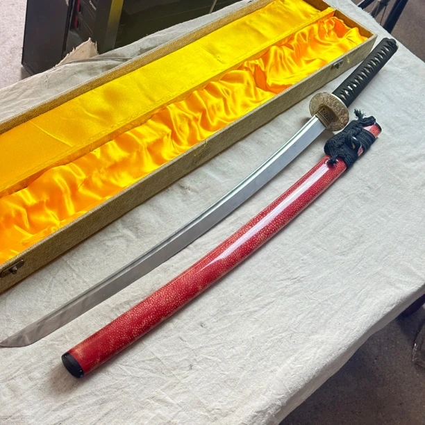 龙泉昊天宝剑武士刀进口大马士革铜盘鎏银鱼皮鞘未开刃