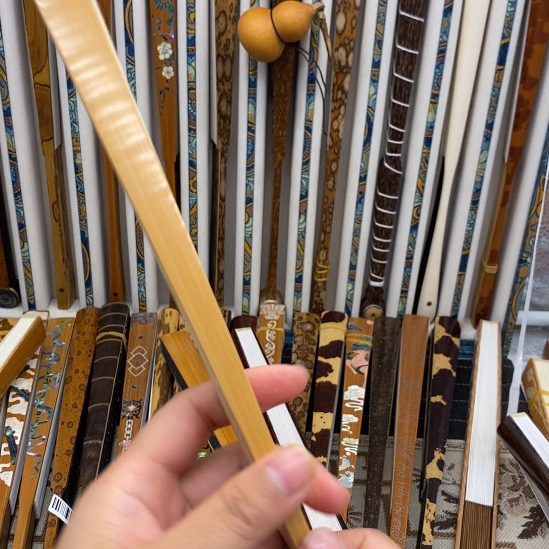 扇子路路啦路路路路路路路路咯哦哦