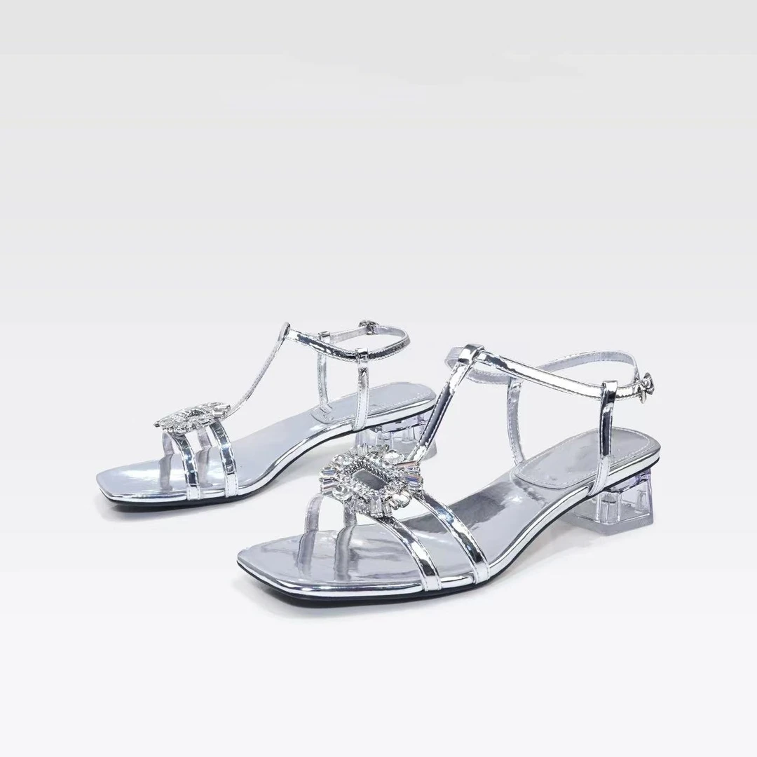 C5889 银色  夏季新款2025新款低跟露趾时装凉鞋