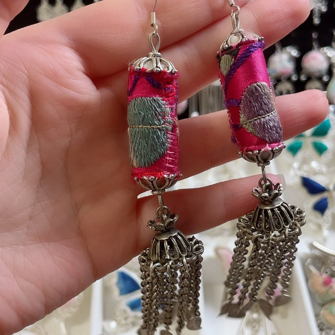 织绣非遗刺绣耳环