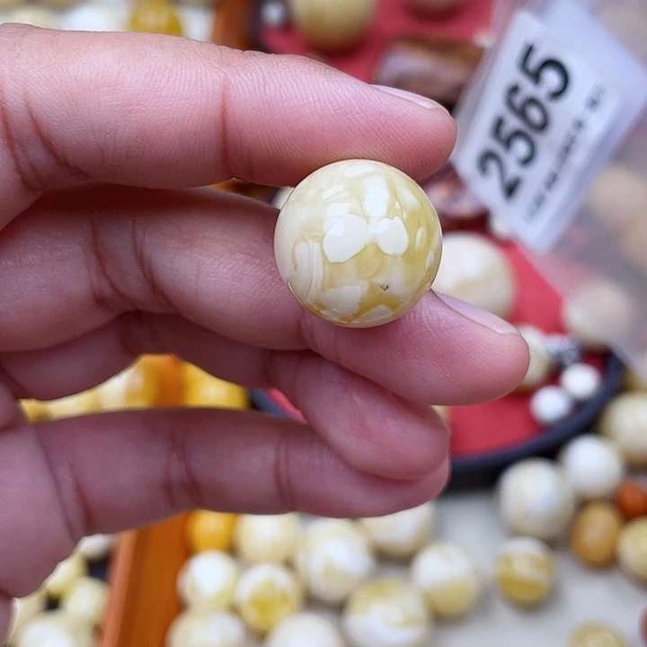 蜜蜡未镶嵌珠宝奇石粉18