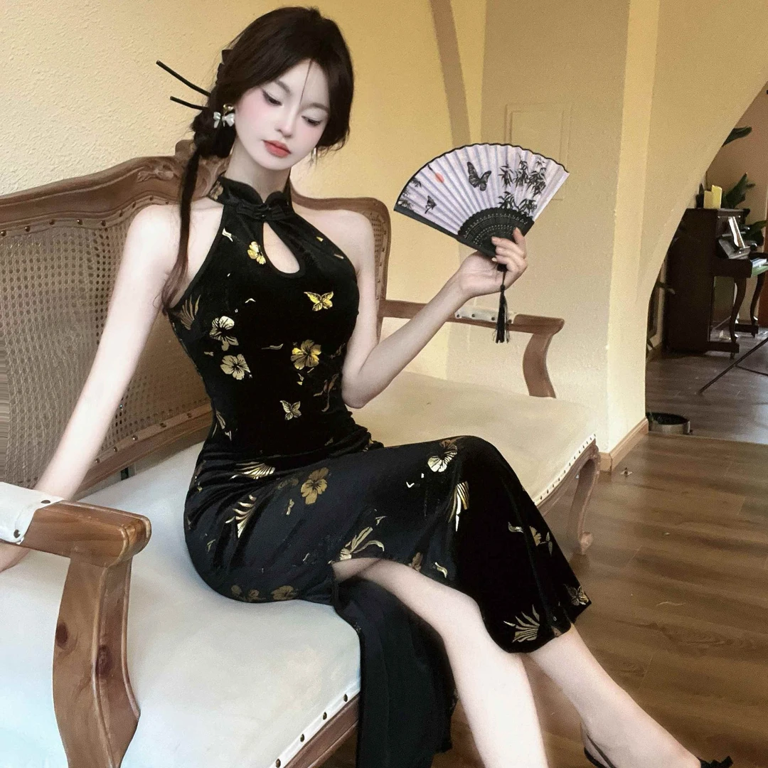 性感气质女人味高级感新中式烫金丝绒无袖旗袍年轻款甜辣妹连衣裙