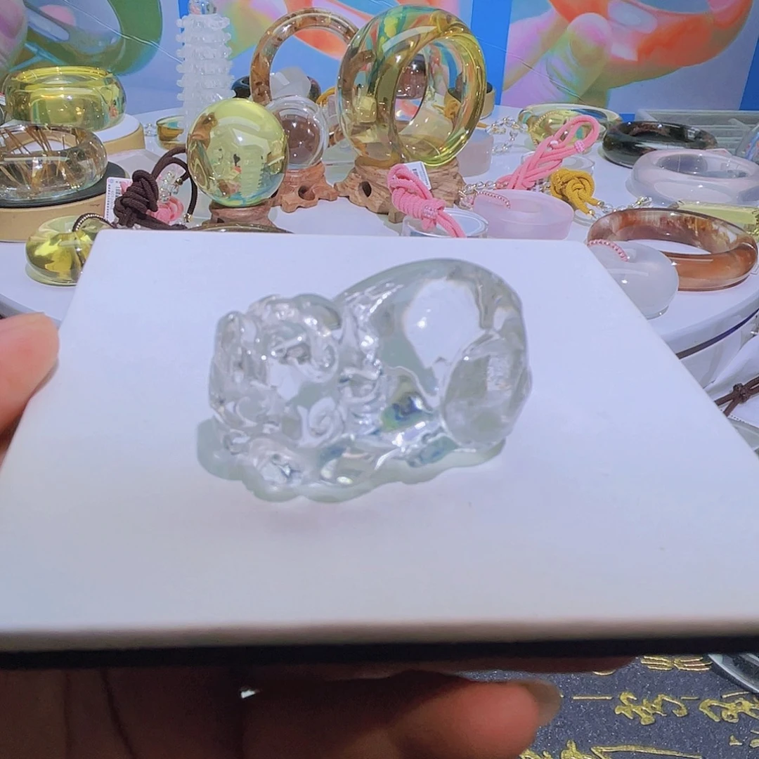 水晶颈饰未镶嵌天然白水晶冰体貔貅吊坠