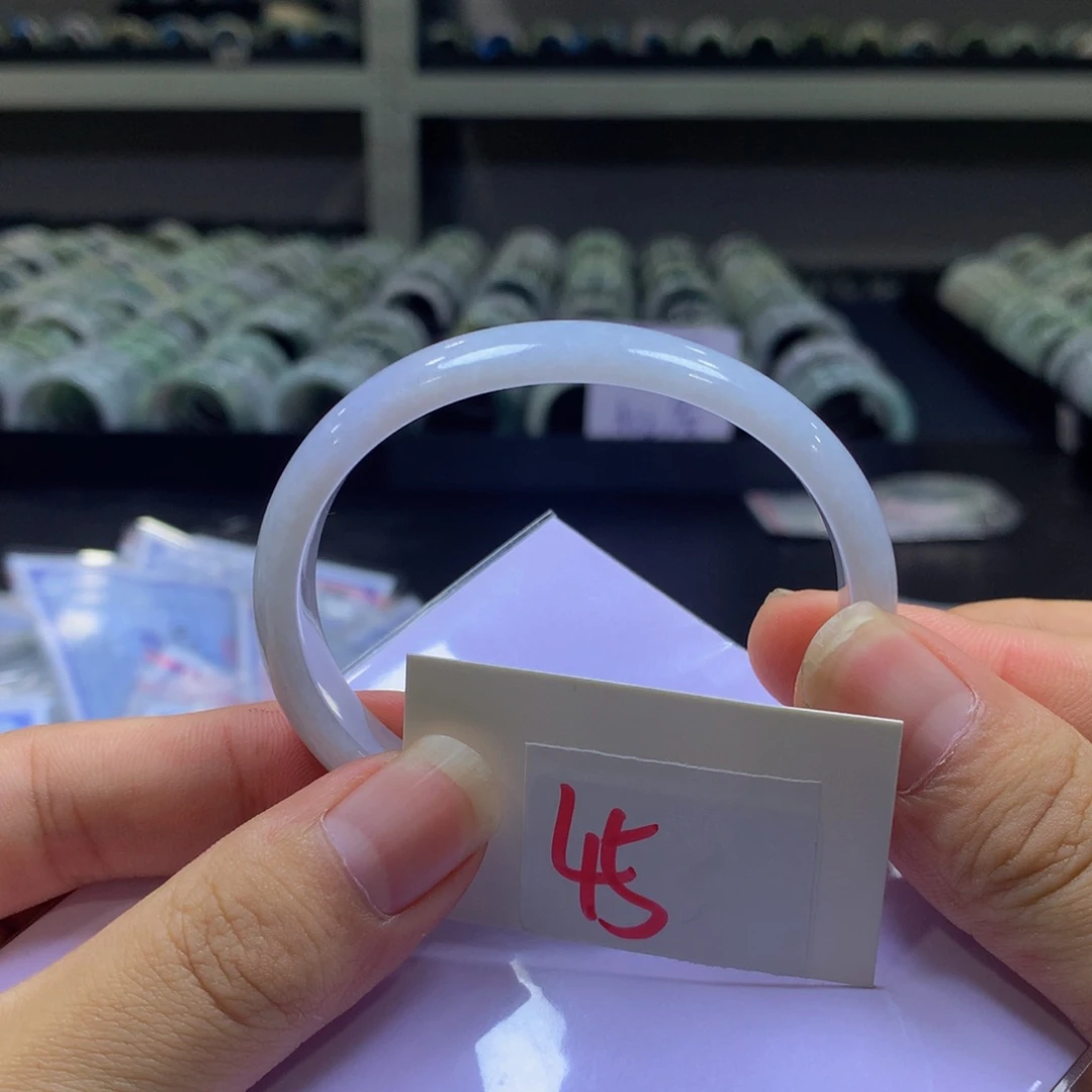 翡翠手镯未镶嵌333556789