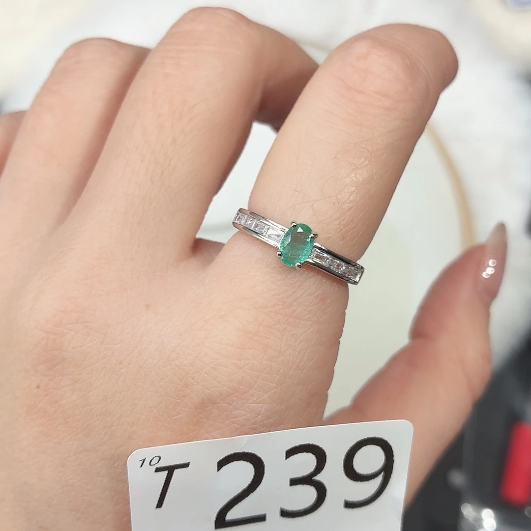 祖母绿银S925镶嵌珠宝奇石