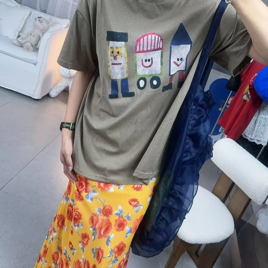 SISTERS【预售】咖色三个积木小人高品质透气洋气T恤