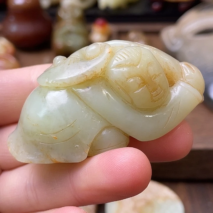 和田玉（糖玉）未镶嵌颈饰