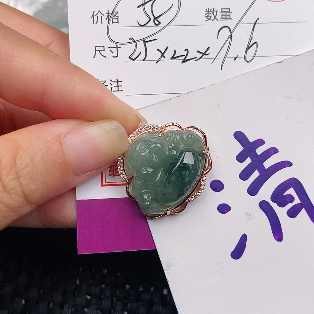 颈饰银S925镶嵌翡翠