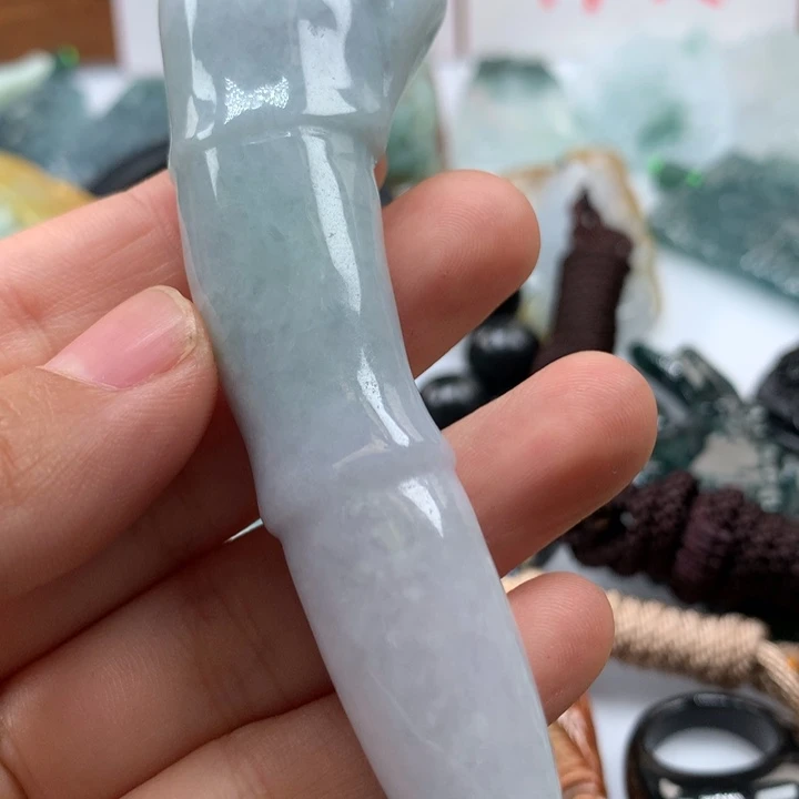 翡翠颈饰未镶嵌保真天然A货翡翠