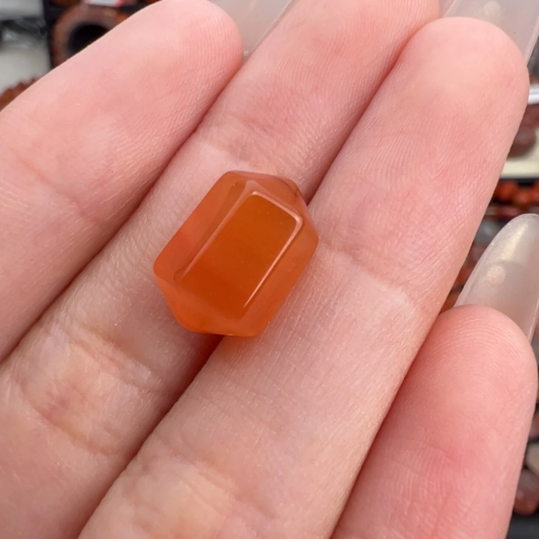 南红玛瑙未镶嵌颈饰冰橘六棱珠