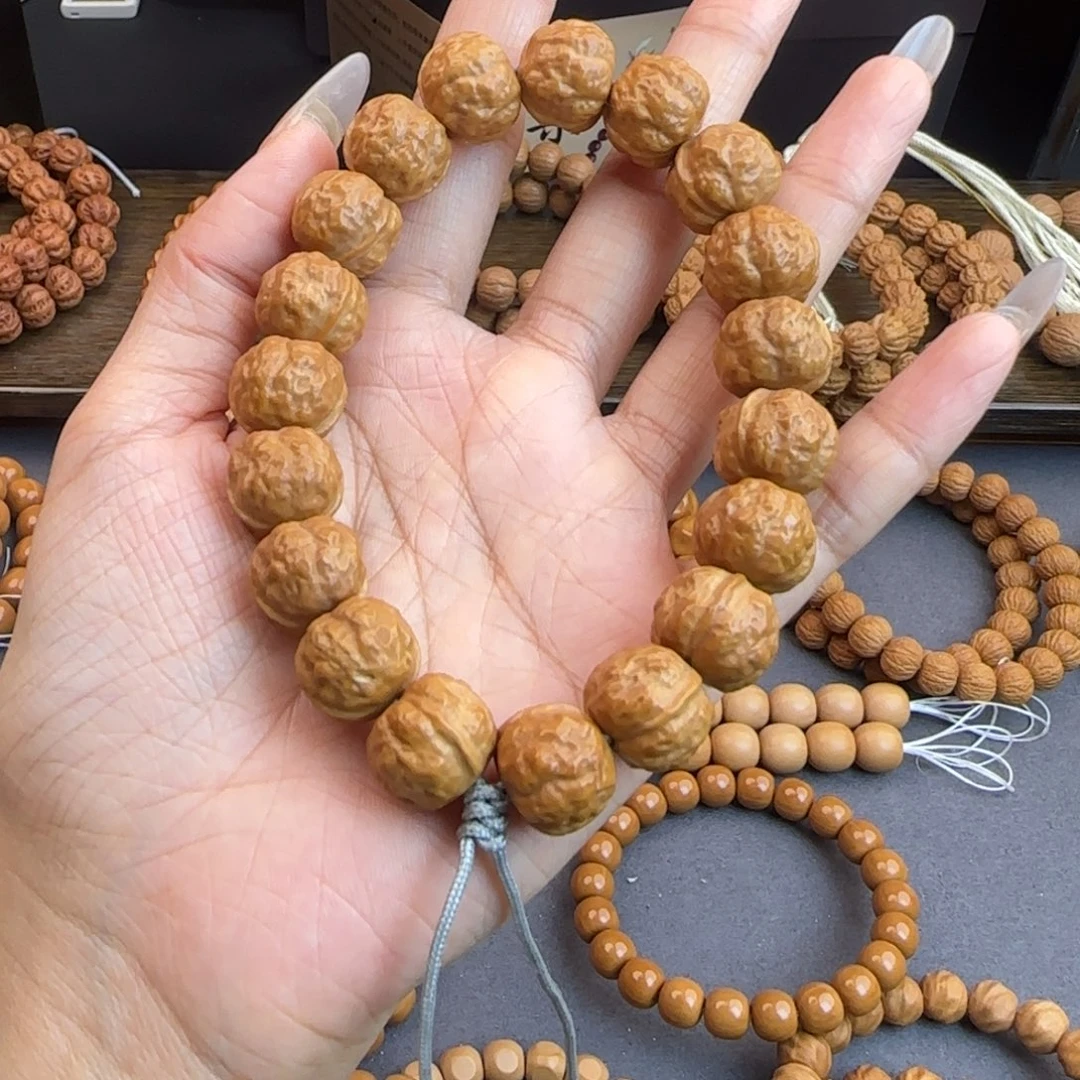 猴头核桃吊坠深**鹿金蟾