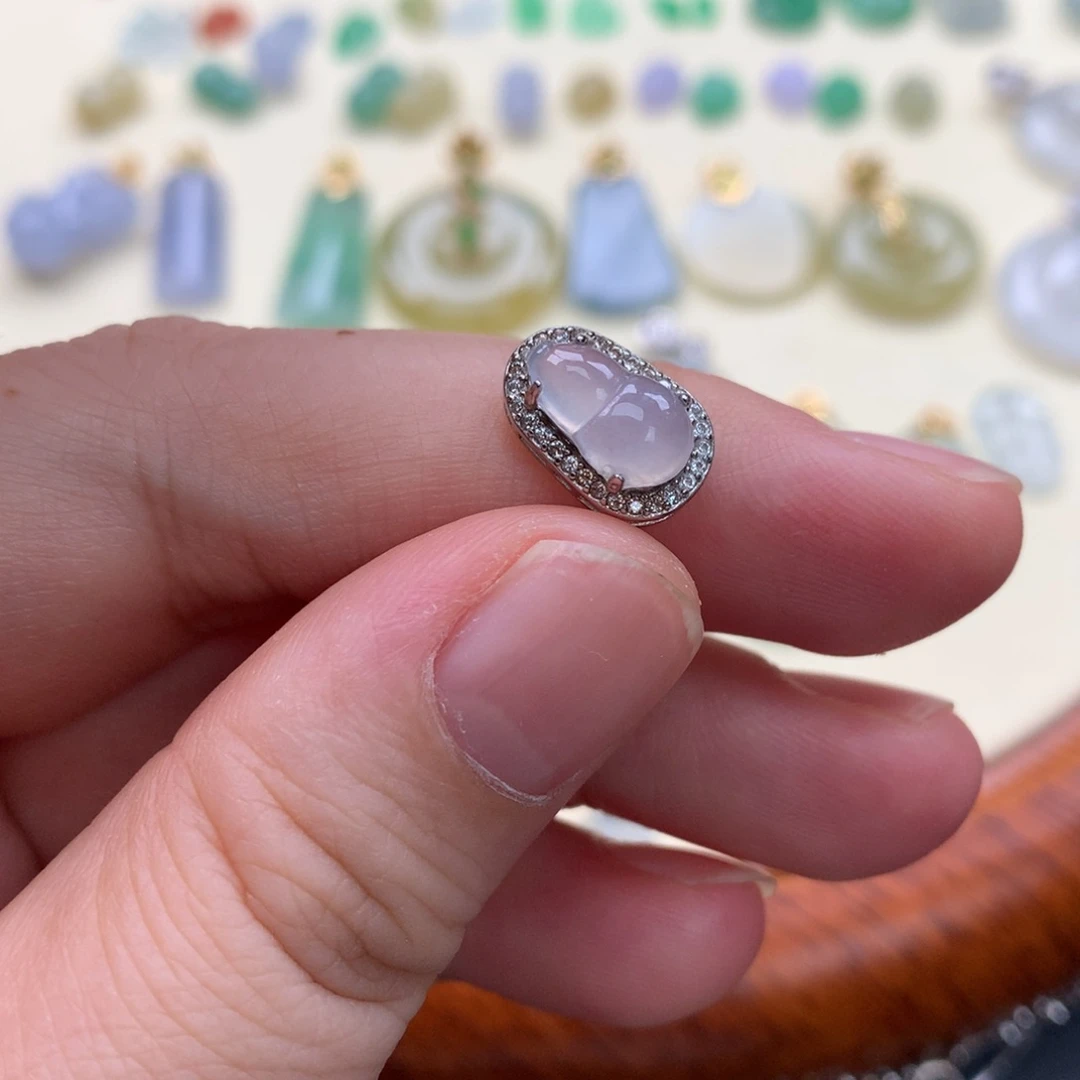 翡翠银S925镶嵌颈饰翡翠葫芦