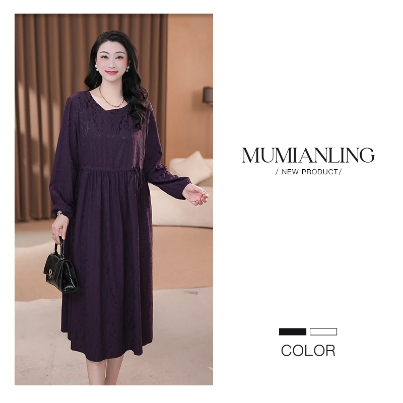 大码女装圆领长袖气质宽松显瘦时尚提花长袖缎面连衣裙ZB4663