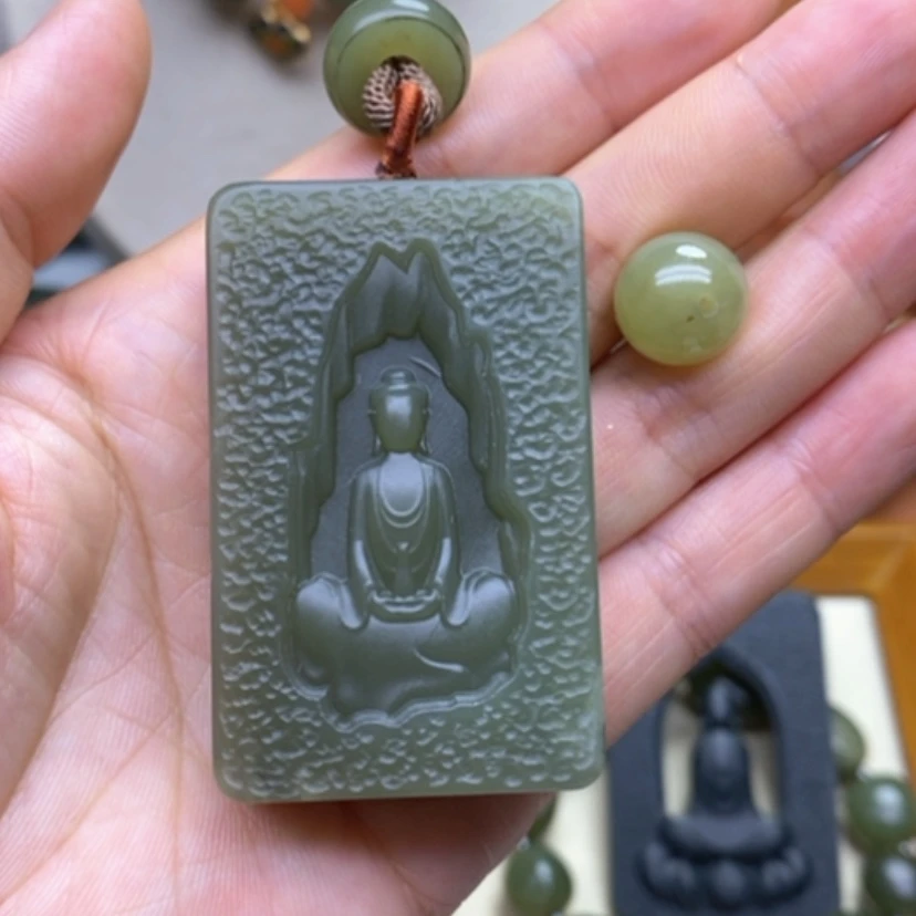 【闪购商品】未镶嵌和田玉挂件轻**月