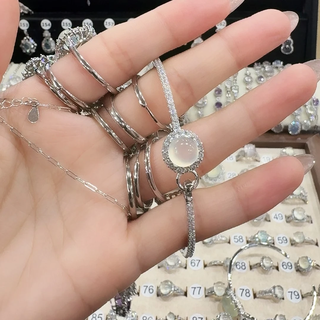 蛇纹石玉银S925镶嵌戒指睡*觉