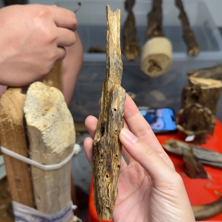 沉香沉香碎屑白棋块料22克