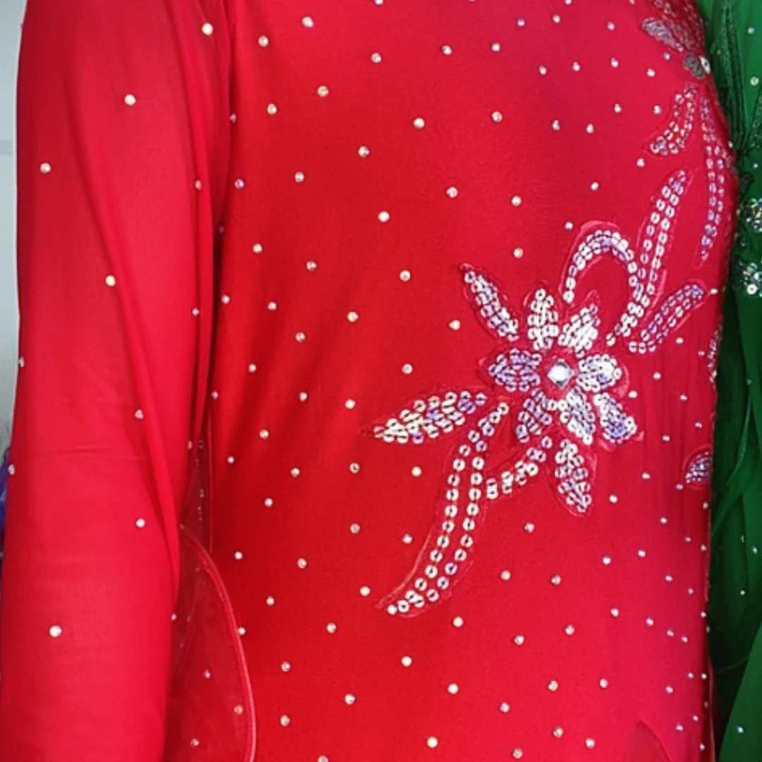 【闪购商品】彩**朵红色2xl