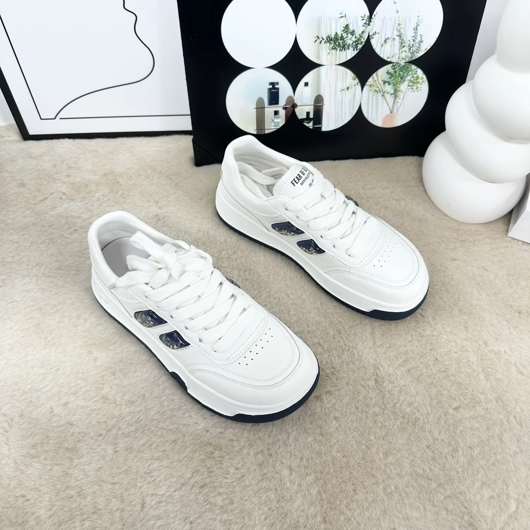 新款气质休闲百搭女士休闲鞋A/PWQX/59501