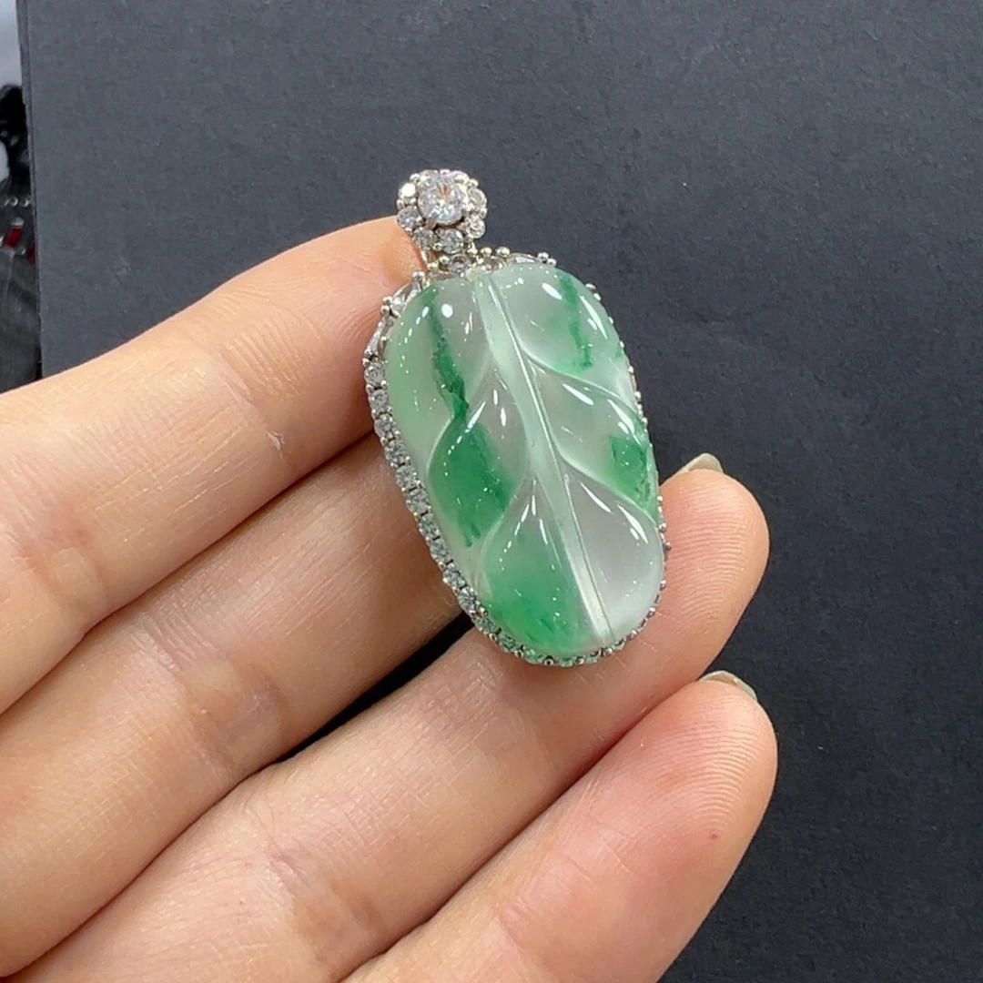 石英质玉银S925镶嵌颈饰