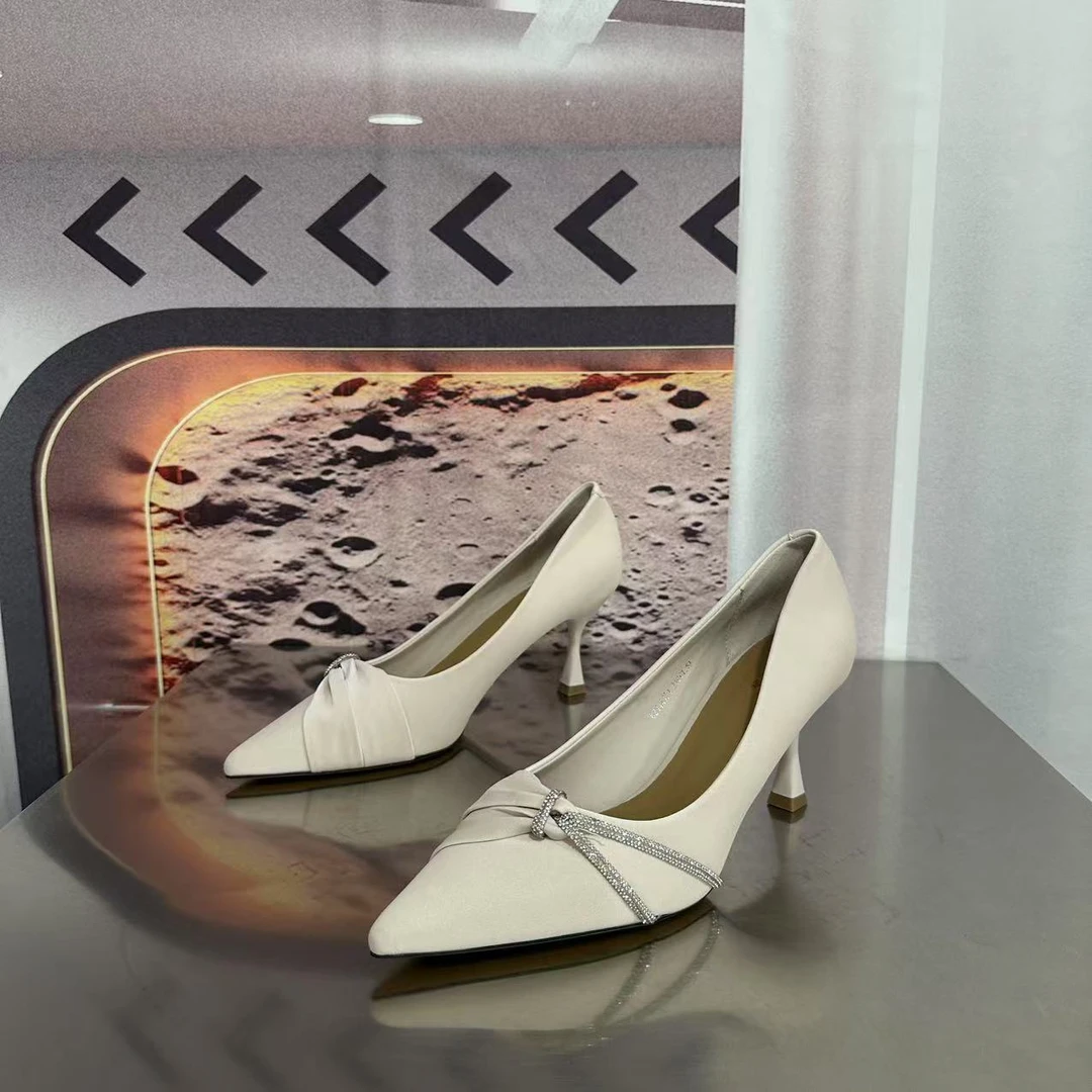 171上新2025时尚百搭高跟鞋女鞋女士气质尖头秋季