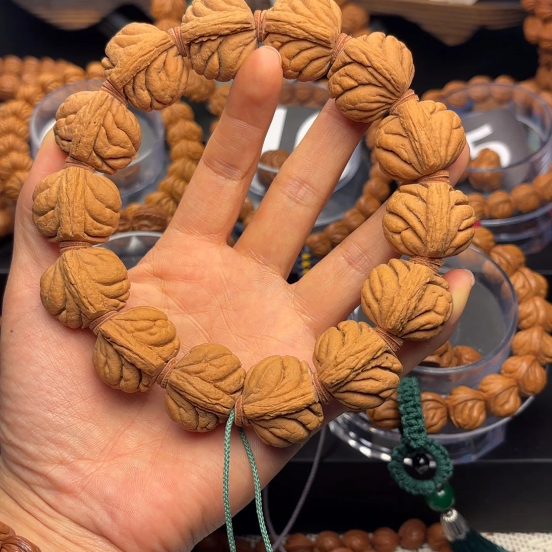 桃核吊坠霸王龙24尺寸