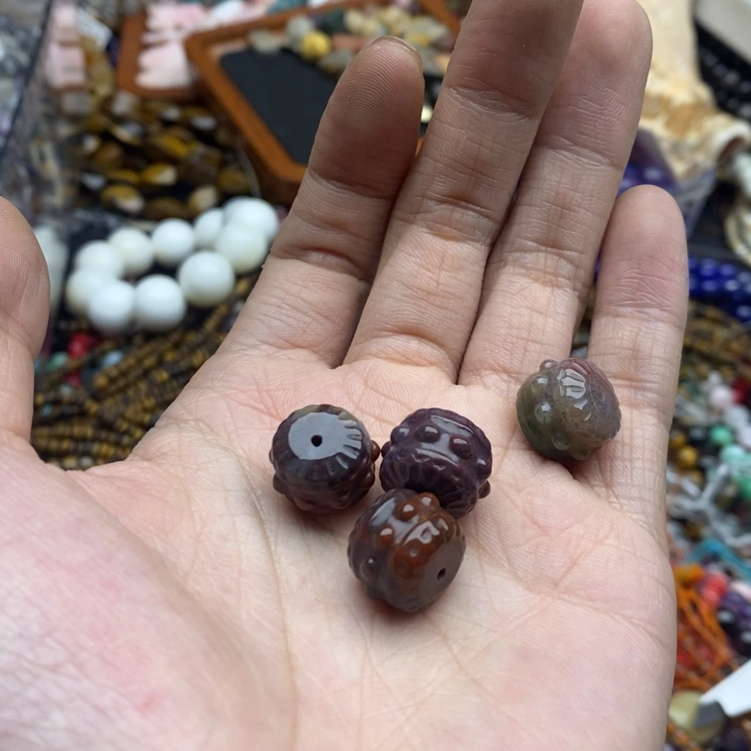 玛瑙/玉髓未镶嵌珠宝半成品一个天然红水草玛瑙锣鼓15mm