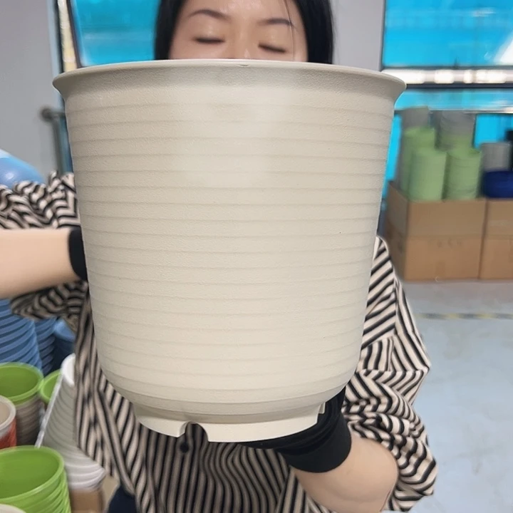 正品高陶口18高18米色带托8个
