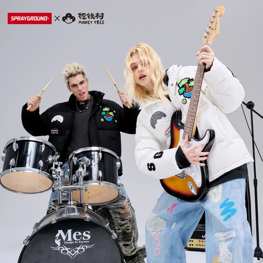 SPRAYGROUND 鲨鱼嘴羽绒服时尚保暖冬季印花立领潮流JM WE141318