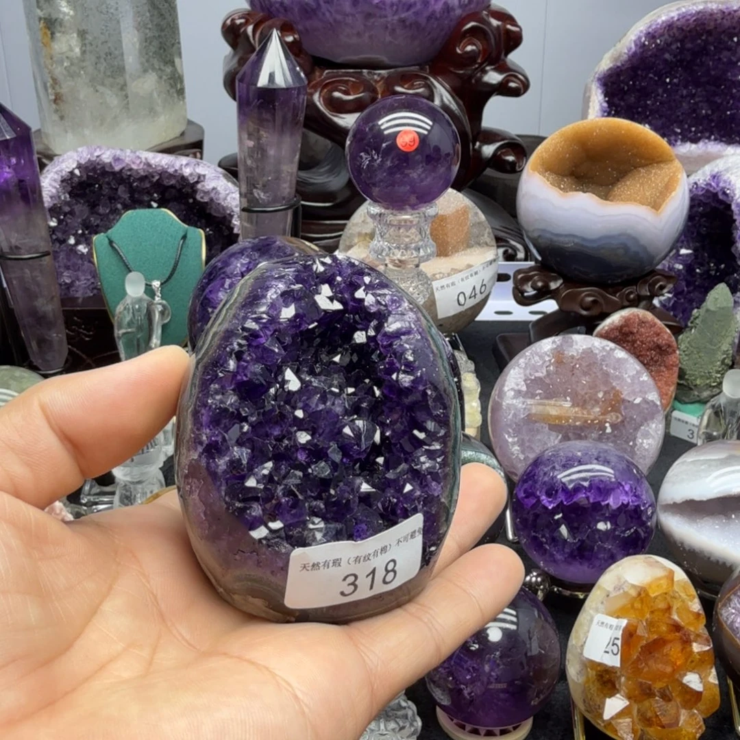 水晶摆件未镶嵌天然