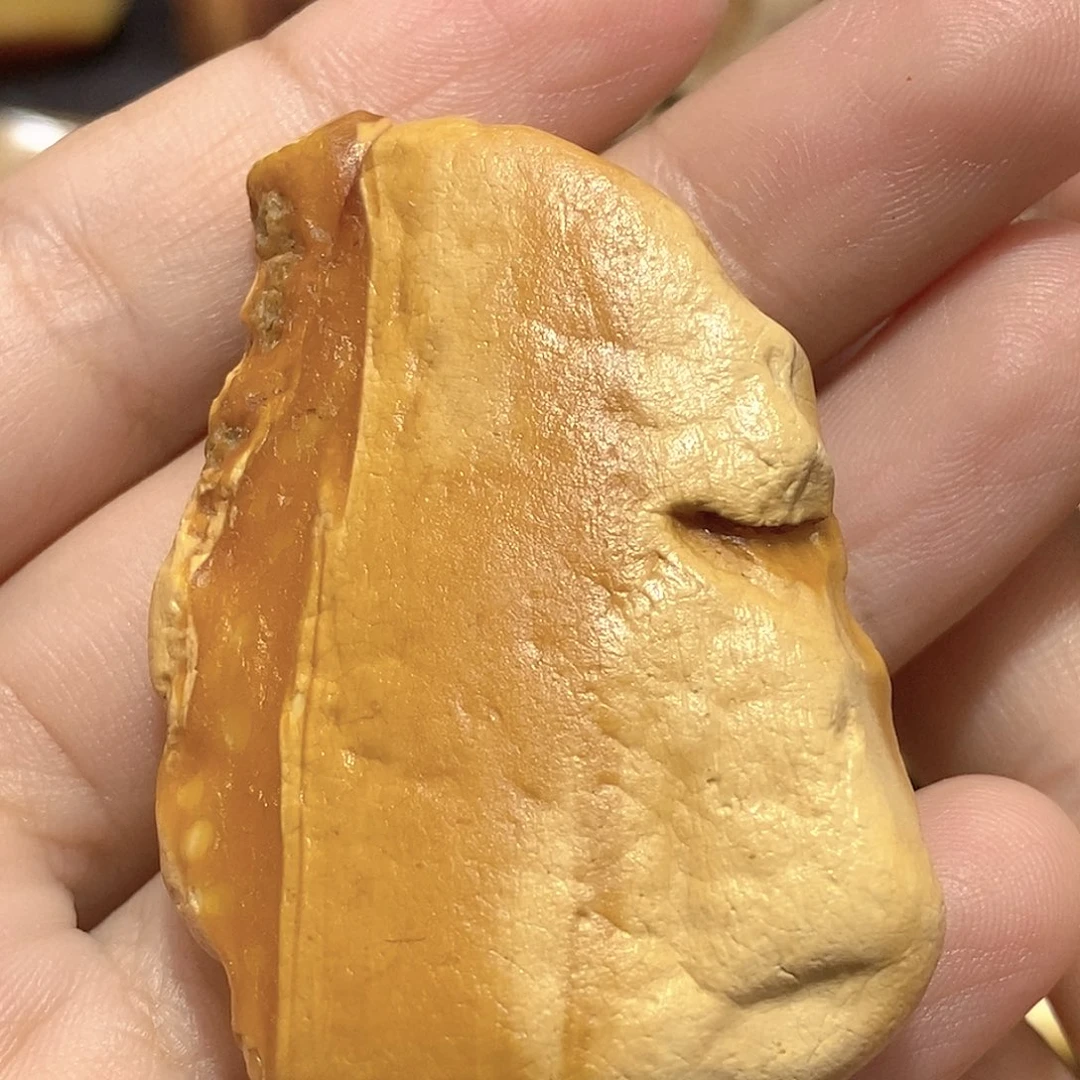 定制琥珀未镶嵌不***吧