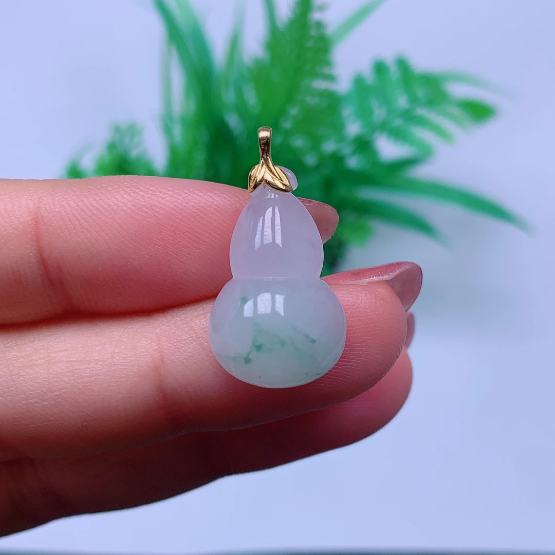 缅甸天然A货翡翠，冰飘花葫芦 编号470/214尺寸22.3-13.6-7.9