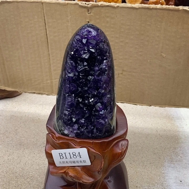 未镶嵌水晶大型摆件（非配饰）