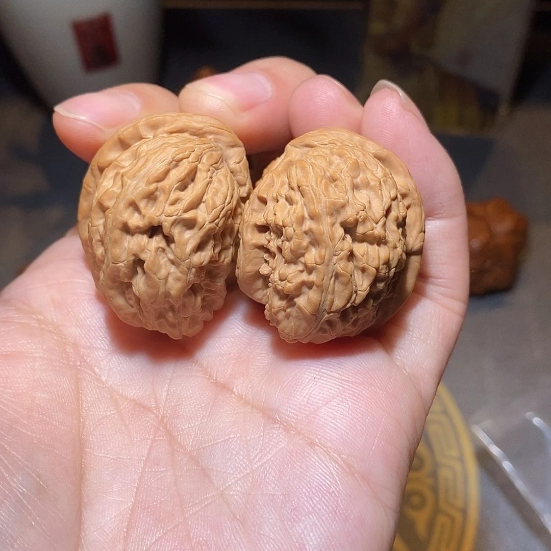 文玩核桃把件全品无修白狮子半壁