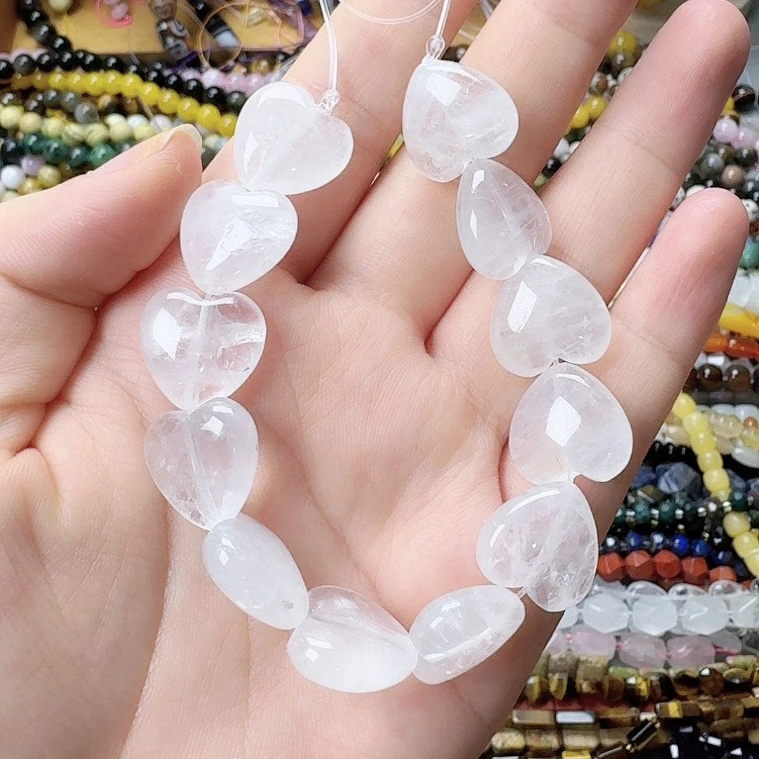 玛瑙/玉髓未镶嵌珠宝半成品白水晶爱心12颗