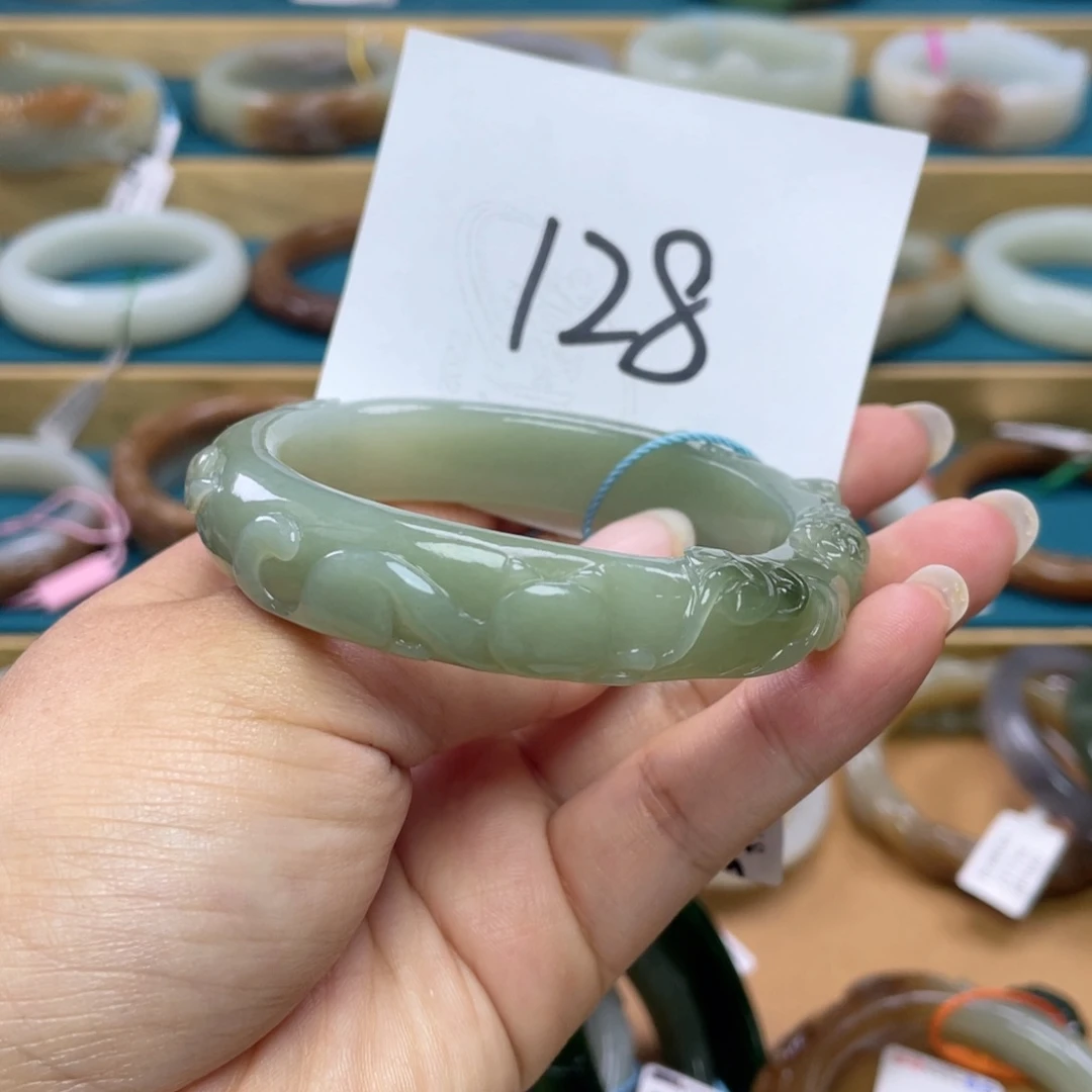 未镶嵌手镯和田玉圈口57