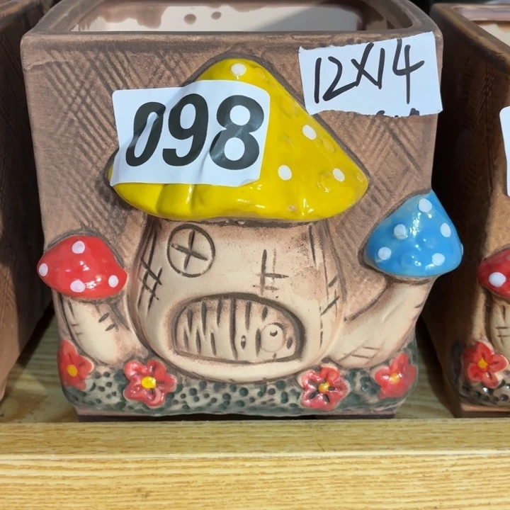 多肉花盆满15包邮