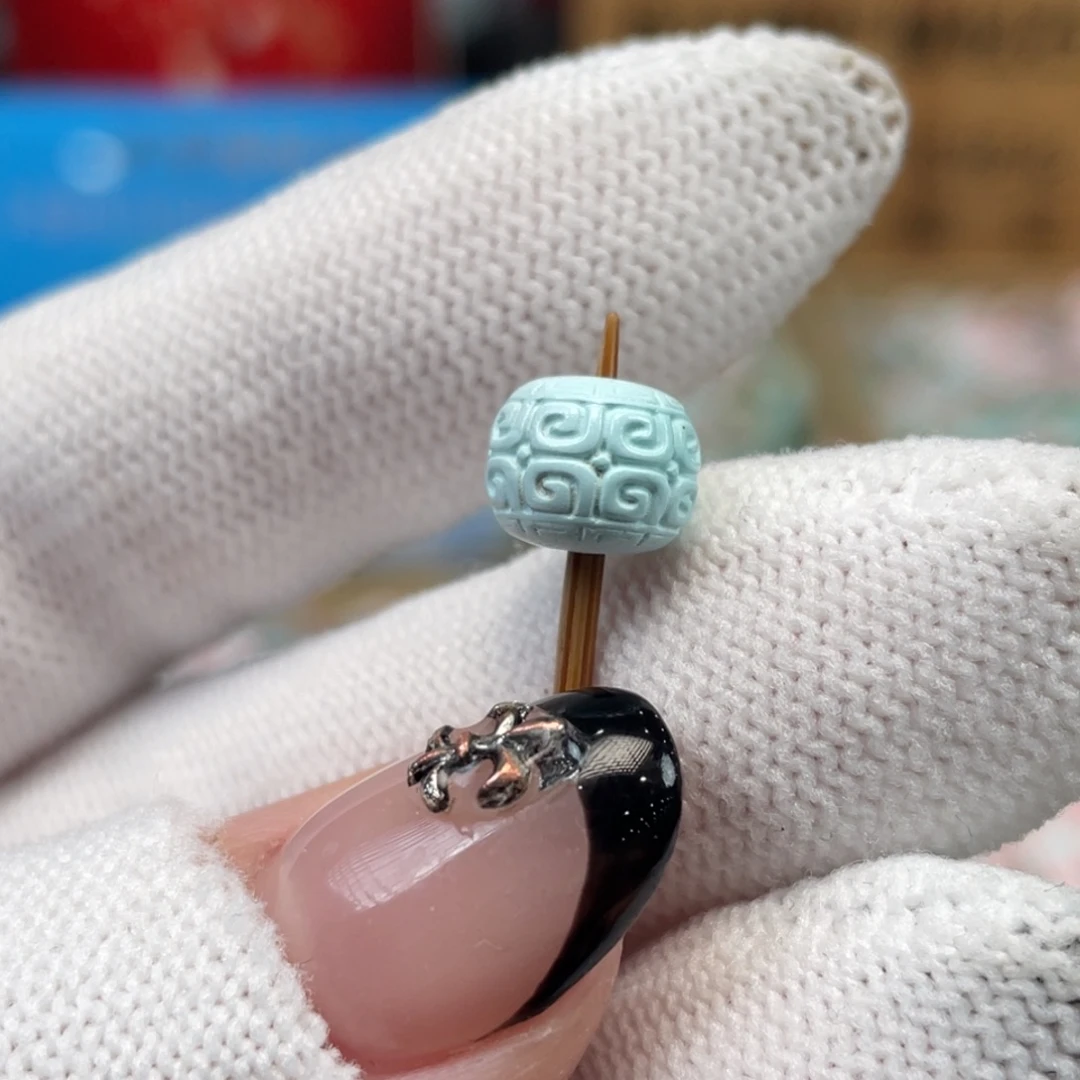 绿松石未镶嵌挂件