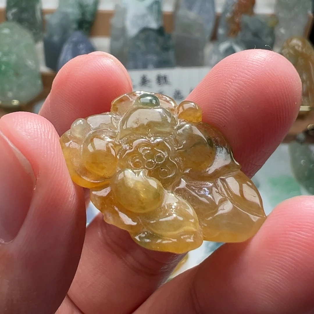 未镶嵌挂件翡翠花