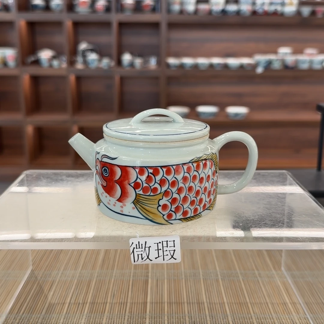 釉下手绘茶具微瑕