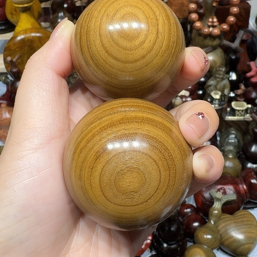 好***生香榧木绿檀直径5.0手球