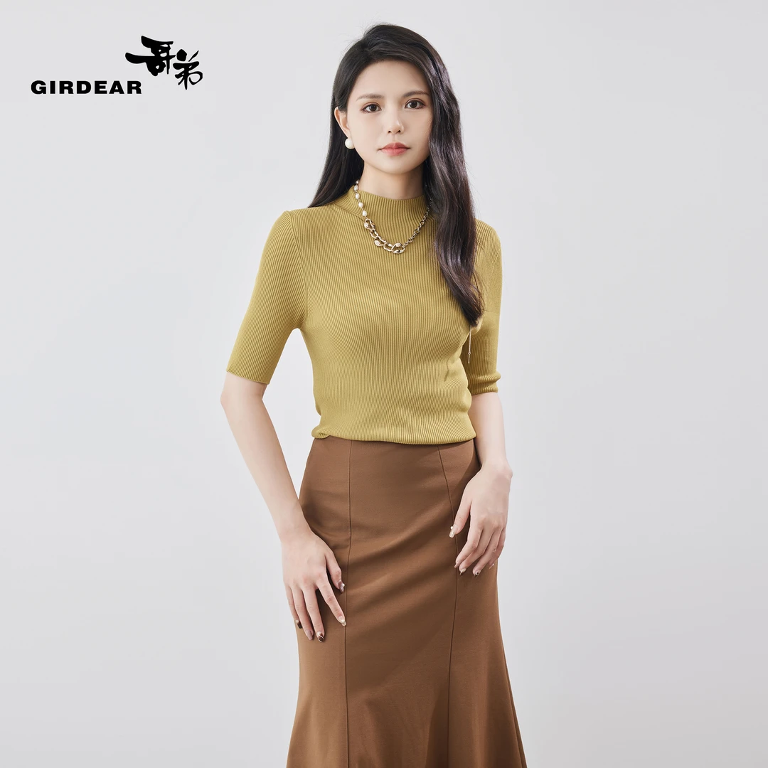 GIRDEAR/哥弟新款无缝显瘦百搭半袖纯色超值内搭针织衫1399740-1T