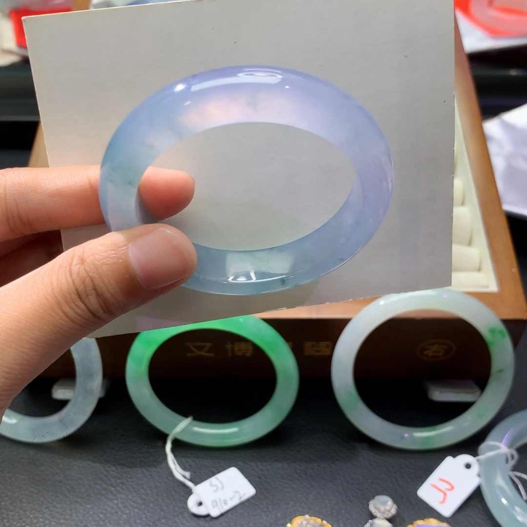 未镶嵌手镯翡翠正圈