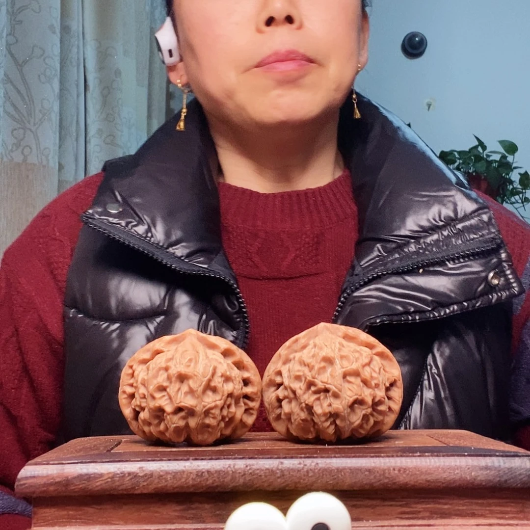 文玩核桃吊坠宫灯